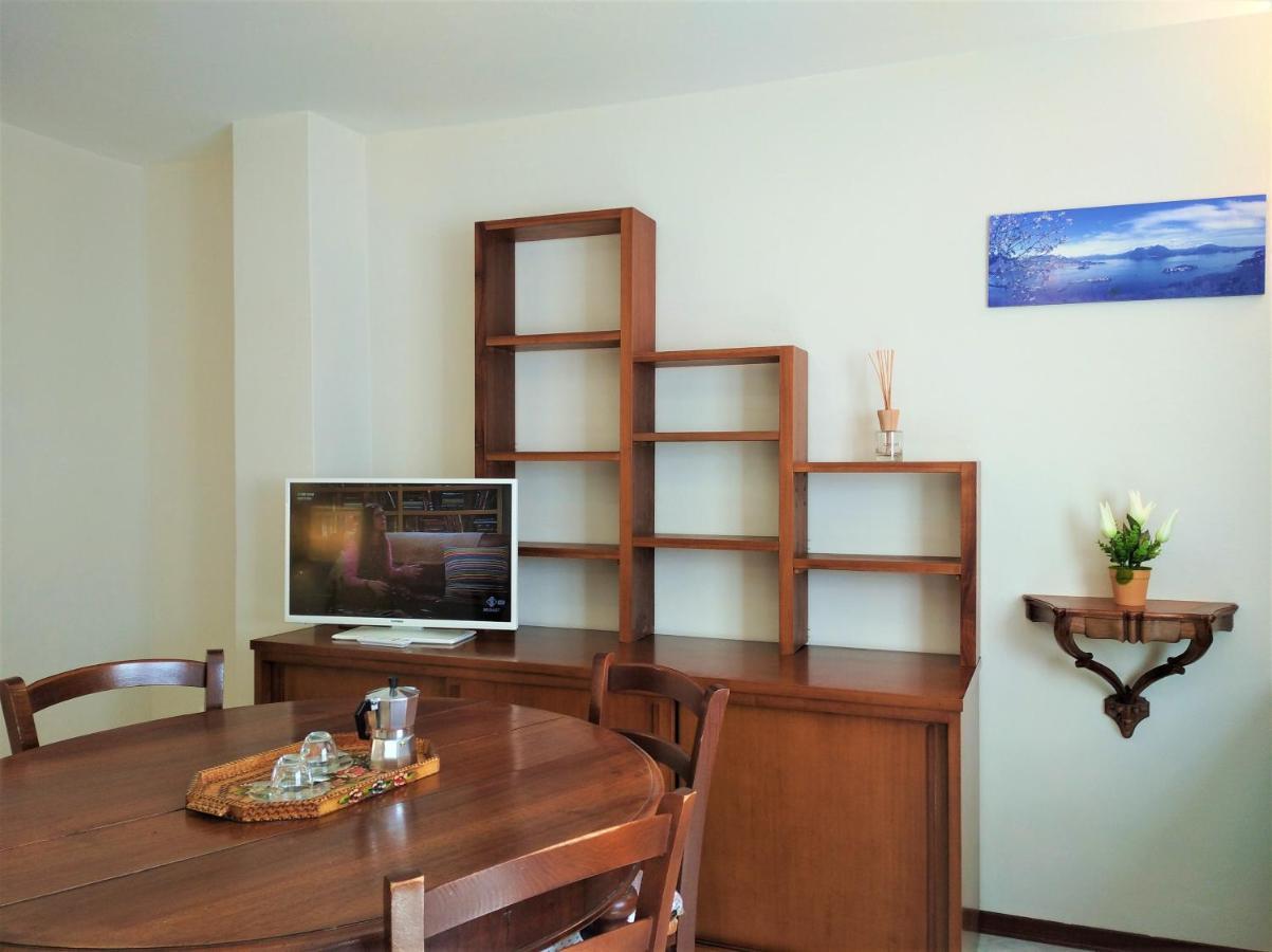 Miryam Apartment Бавено Екстериор снимка