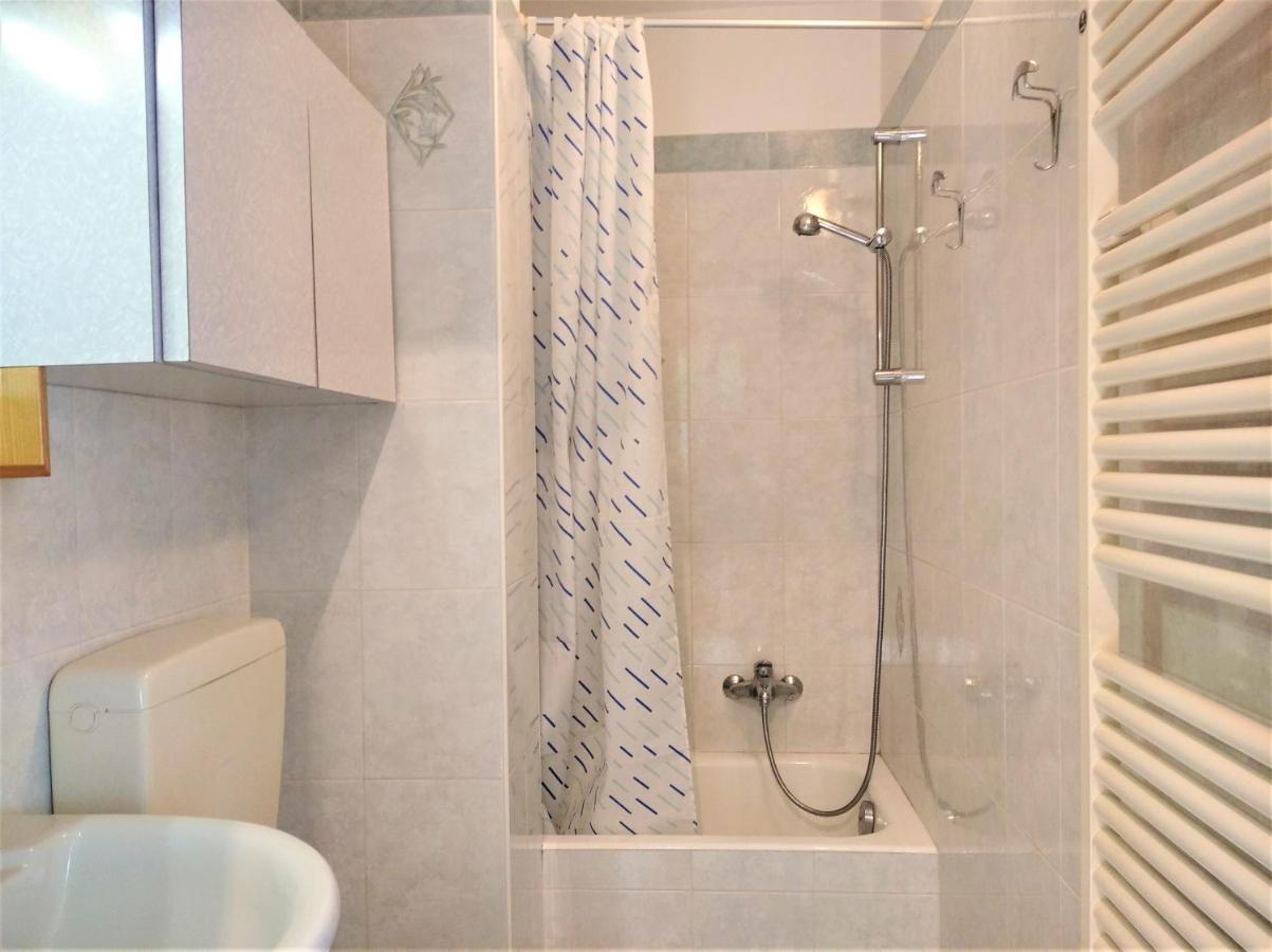 Miryam Apartment Бавено Екстериор снимка